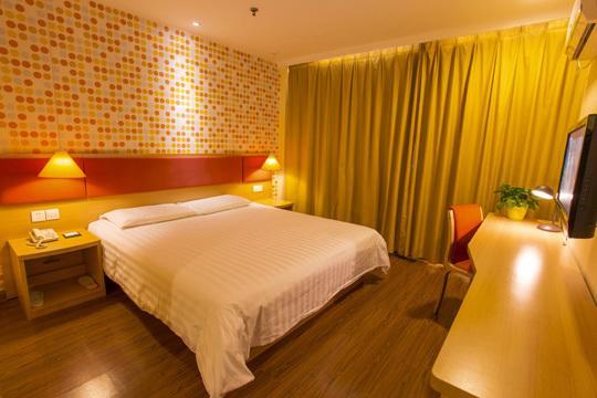 Home Inn Hangzhou Xiasha Wenyuan Road Mass Media College Exterior photo